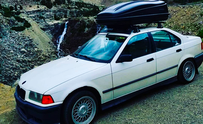 MaXpeedingRods Blog | An Automotive Blog from MaXpeedingRods - 1992 BMW 325i Build From Shae Bones