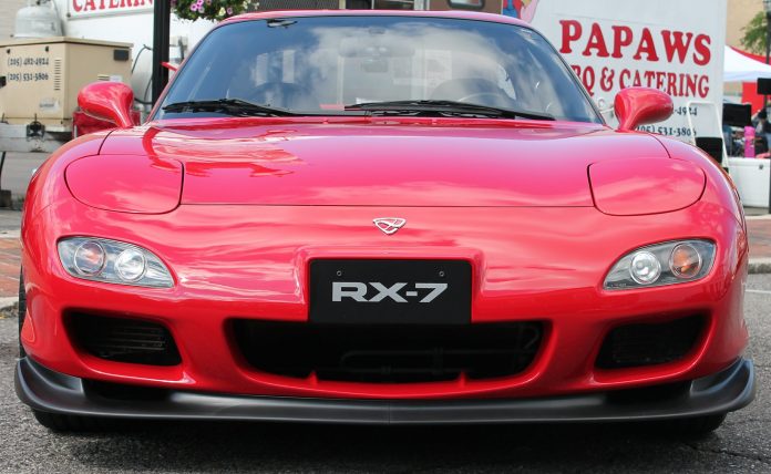 MaXpeedingRods Blog | An Automotive Blog from MaXpeedingRods - Hiram Petty's 1993 Mazda RX-7