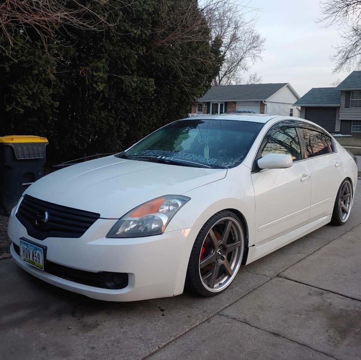 Jonathan Cardona's Nissan Altima - MaXpeedingRods Blog