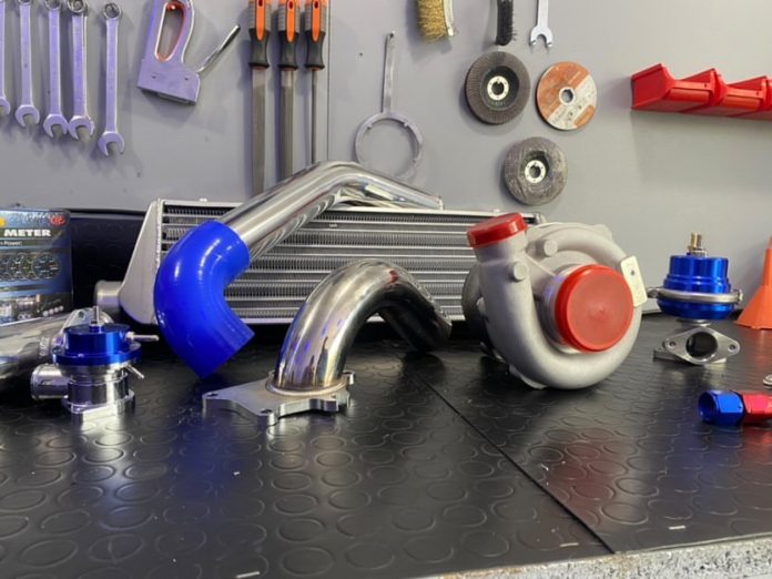 MaXpeedingRods Blog | An Automotive Blog from MaXpeedingRods - MaXpeedingRods T3 T4 T04E Universal Turbocharger Kit